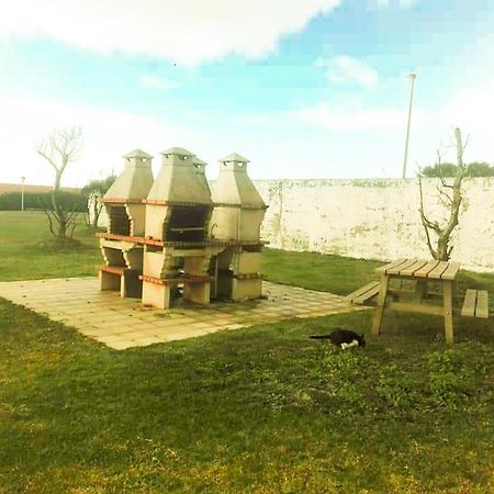 Beach Front Apartment - With Swimming Pool, Barbecue And Tennis Court! เวียนา โด กัสเตโล ภายนอก รูปภาพ